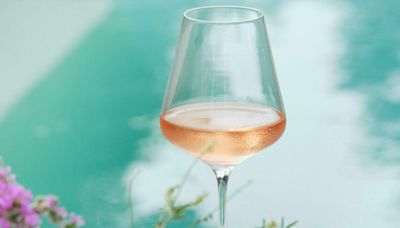 Rosés de Provence : notre sélection de vins d'été 2024 (1/3)