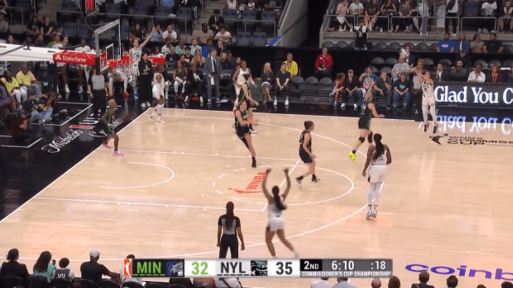 Sabrina Ionescu hit an absolutely stellar 3-pointer from the WNBA Commissioner's Cup logo during the championship game