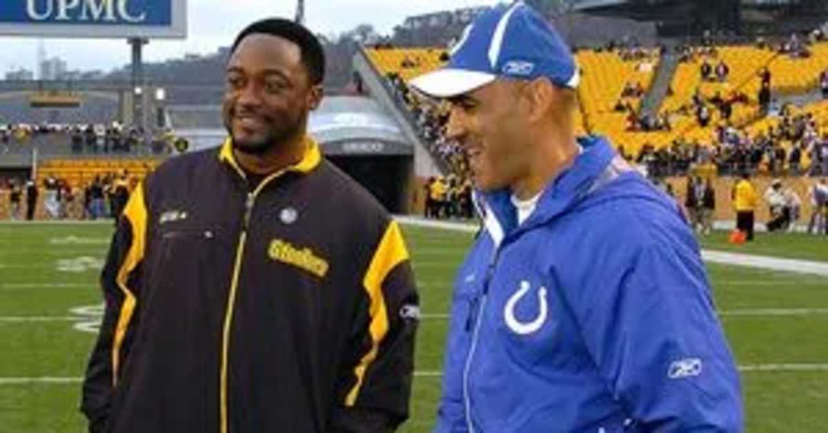 'In The Hunt!' Tony Dungy Reveals Playoff Raves for Steelers & Russell Wilson
