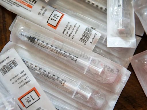 Un estudio revela que las vacunas reducen el riesgo de covid prolongado