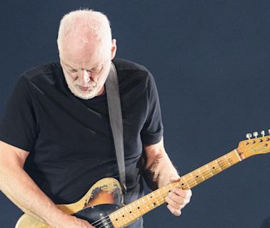 Watch David Gilmour's First Live Performance in Four Years