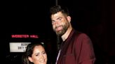 Jenelle Evans Sings ‘Picture to Burn’ While Torching Ex David Eason’s Photo