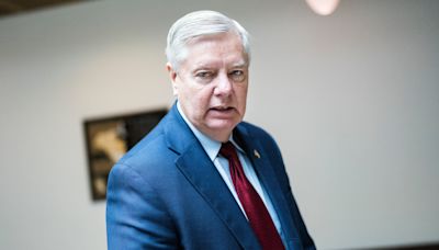 Ethics Committee admonishes Graham for fundraising in Senate building