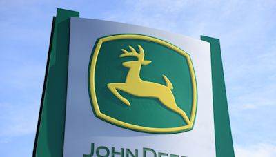 John Deere announces mass layoffs in Illinois, Iowa as company moves to Mexico