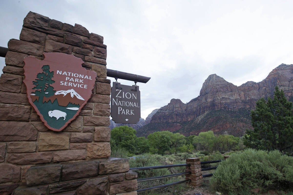 Zion hiker dies near Angels Landing; 2nd hiker death in 2024