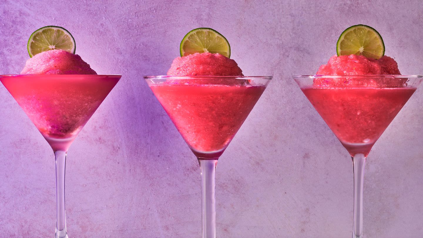 This Cosmo Summer Slush Will Take Your 'Sex And The City' Rewatch To The Next Level