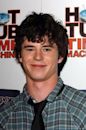 Charlie McDermott