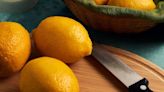 Acabamos de celebrar el Día Mundial del Limón: ¿ayuda a perder peso? ¿elimina la caspa?