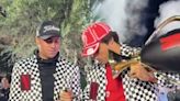 Fórmula 1 en Las Vegas: Carlos Sainz ganó un torneo de golf con Justin Thomas pero rompió el trofeo