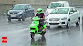 Rain or rays? Gurgaon's weather keeps residents guessing | Gurgaon News - Times of India