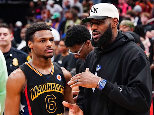 Los Angeles Lakers seleccionan a Bronny James, hijo de LeBron James, en el draft de la NBA