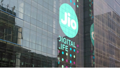 Jio announces new plan with 98 day validity and unlimited 5G: Here are the details