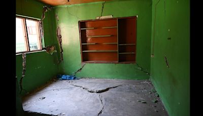 Land subsidence hits Srinagar, 6 houses develop cracks