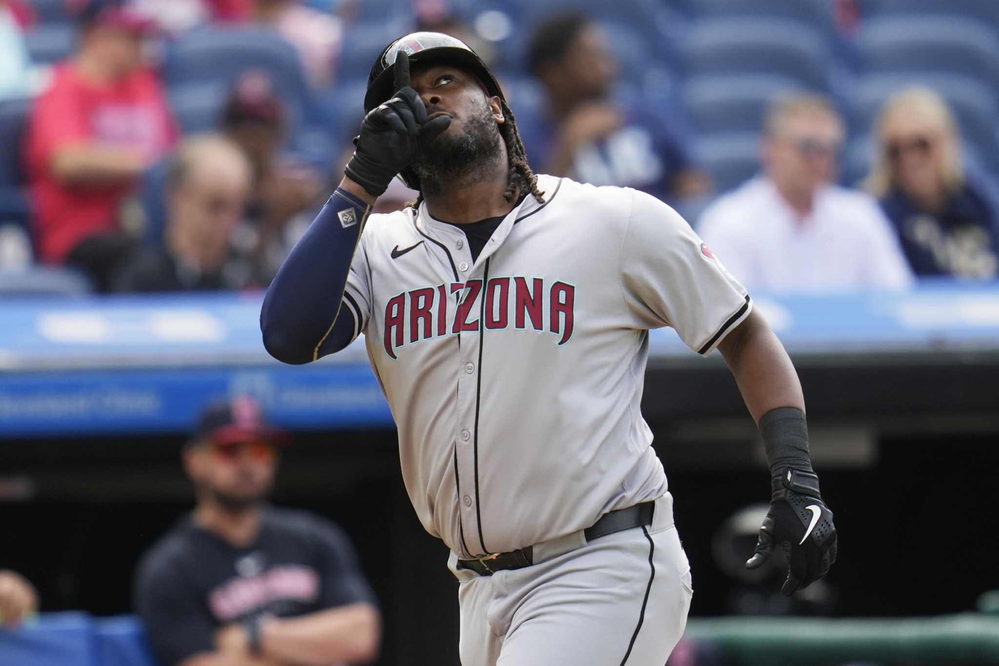 Josh Bell homers twice, drives in three as Diamondbacks beat Guardians 5-3 to sweep doubleheader