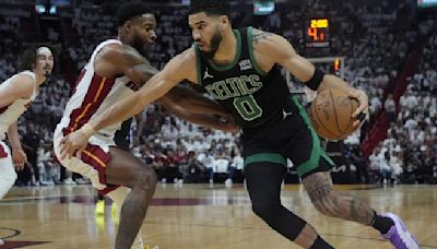 Los Boston Celtics asaltan Miami y encarrilan su clasificación