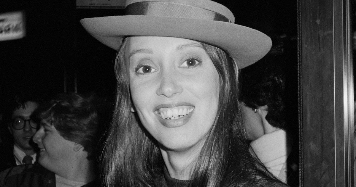 Mia Farrow Leads Tributes to Shelley Duvall