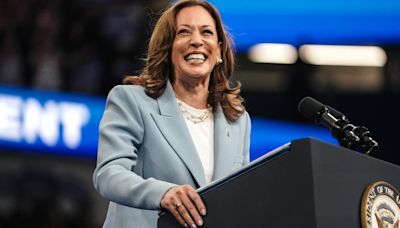 Kamala Harris Locks Down Dem Nomination—and Hires Obama Campaign Guru