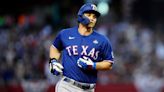 Seager stars with 2-run HR, stellar defense to lead Rangers over D-backs 3-1 in World Series Game 3