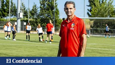 Fernando Giner: "Iba a la Selección y me miraban raro por llevar botas de marcas valencianas"