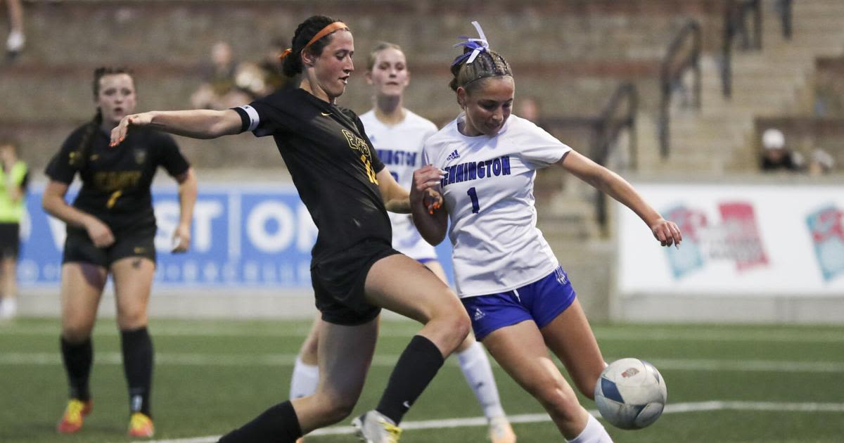 Class B girls soccer semifinals: Gretna East downs Bennington, punching ticket to state final