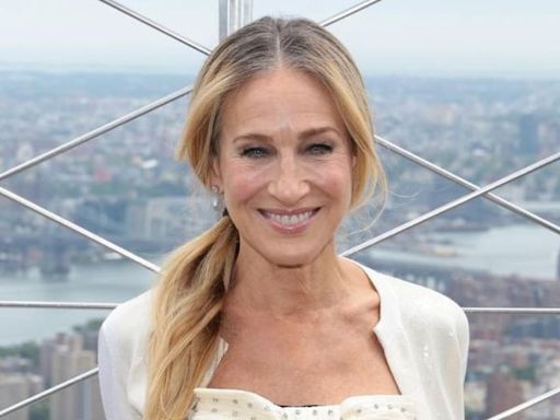 Sarah Jessica Parker contó cuál es el producto que no puede faltar en su rutina de limpieza facial y sorprendió a todos