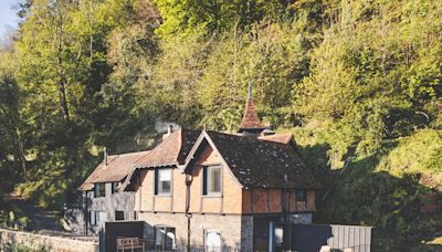 This 'exceptional' house was once a wreck but now it's the perfect coastal home