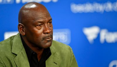 ‘Mike Doesn't Look the Healthiest’: Fans Spot Disturbing Changes in Michael Jordan's Appearance, Sparking Serious Health Concerns