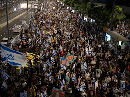 As Hamas war drags on, Israeli democracy weakens further