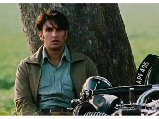 6 Years Of Lootera: When Ranveer Singh had to be rescued on the sets with a chopper | English Movie News - Times of India
