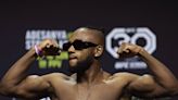 Two fighters apologise for using homophobic slurs at UFC 293