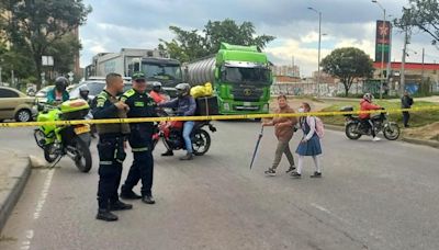 Encapuchados bloquean vías en sur de Bogotá; hay disturbios y fuerte trancón en la zona