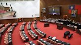 綠排審國會改革法案 藍提散會動議表決3連勝