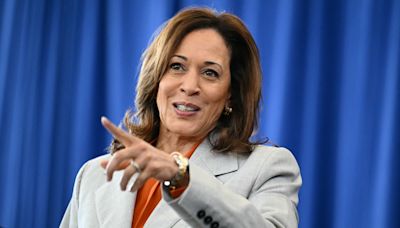 Kamala Harris is qualified to be president. So why is Joe Biden holding her back?