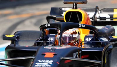 Verstappen beats the McLarens to Austrian sprint pole