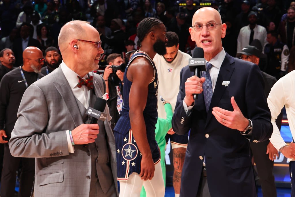 Ernie Johnson not going anywhere even if TNT loses NBA rights