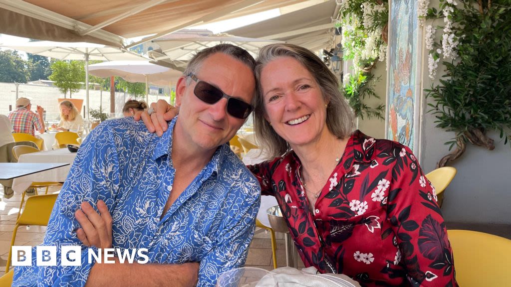Michael Mosley's wife says response to his death 'extraordinary'