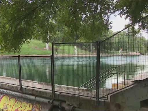 Barton Springs Pool will be closed for several weeks as crews work to repair leak