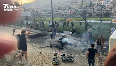 最致命一擊！足球場遇襲釀10死 以色列開嗆：全面戰爭來臨│TVBS新聞網