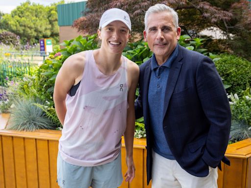 Steve Carell gets Wimbledon tour from Laura Robson and meets Iga Swiatek | Tennis.com