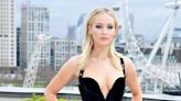 Jennifer Lawrence dice que no puede perdonar a su padre por apoyar a Donald Trump