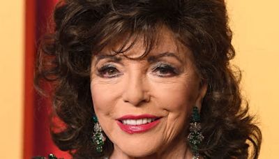 Joan Collins, 90, looks unrecognisable as a teenager in incredible throwback photo