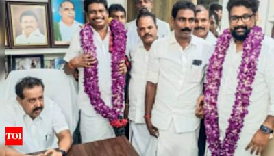 AIADMK votes slip through PMK’s fingers, NTK loses deposit | Chennai News - Times of India