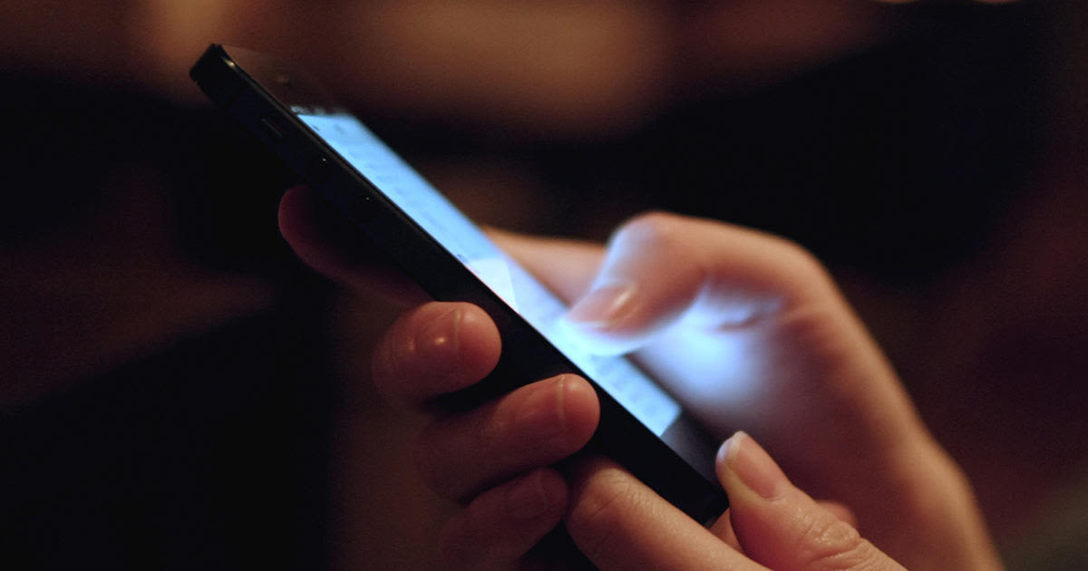 Pennsylvania lawmakers push bill to restrict cell phone use in schools