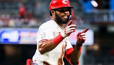 'Real deal' Hinds hits 2nd HR in 2 days for Reds