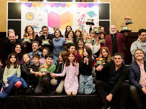 Se entregaron los Premios Pregonero 2024 en la Feria del Libro Infantil y Juvenil de Buenos Aires