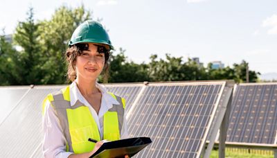 Huge Shortfall In Solar Workers Is Our Own Fault