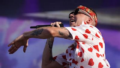 Rapper Macklemore star del Red Valley Festival all'Olbia Arena