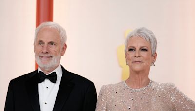 Los 40 años de amor de Jamie Lee Curtis y Christopher Guest, una premonición, un casamiento express y la clave del auto en el garage