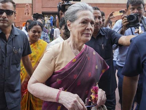 PM Modi continues to value confrontation, hope of consensus has been belied: Sonia Gandhi