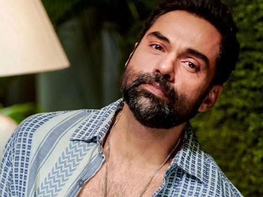 Abhay Deol turns DJ, spins the console at Kolkata gig: ‘A place ain’t lit till the people ain’t dancin’